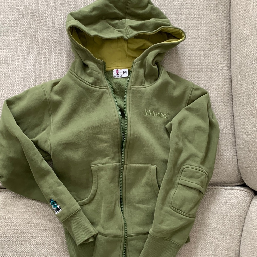Kid robot hoodie